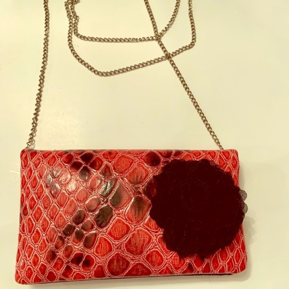 White House Black Market Cross Body Wallet Purse